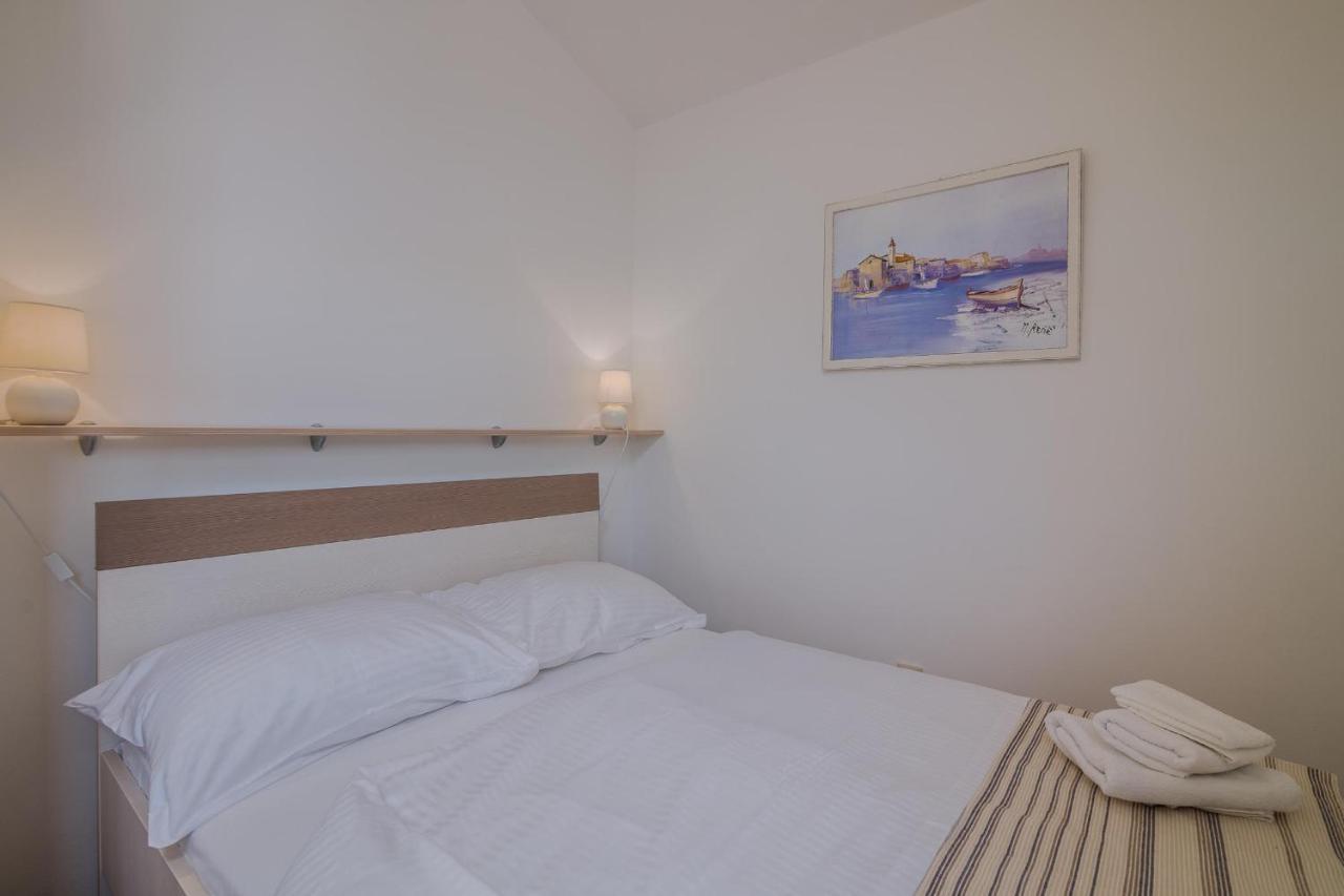 Apartments Celeste Климно Экстерьер фото