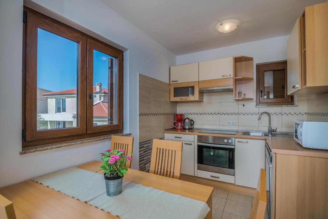 Apartments Celeste Климно Экстерьер фото
